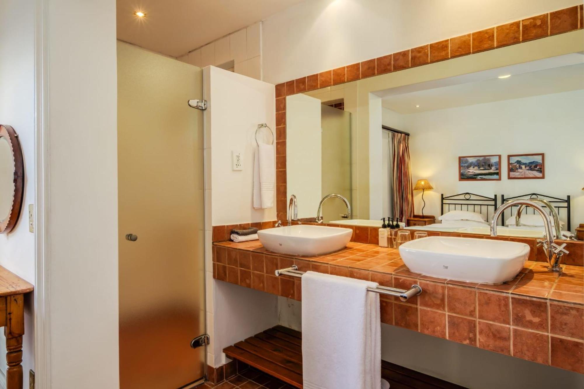 Camps Bay Terrace Lodge Cape Town Bagian luar foto
