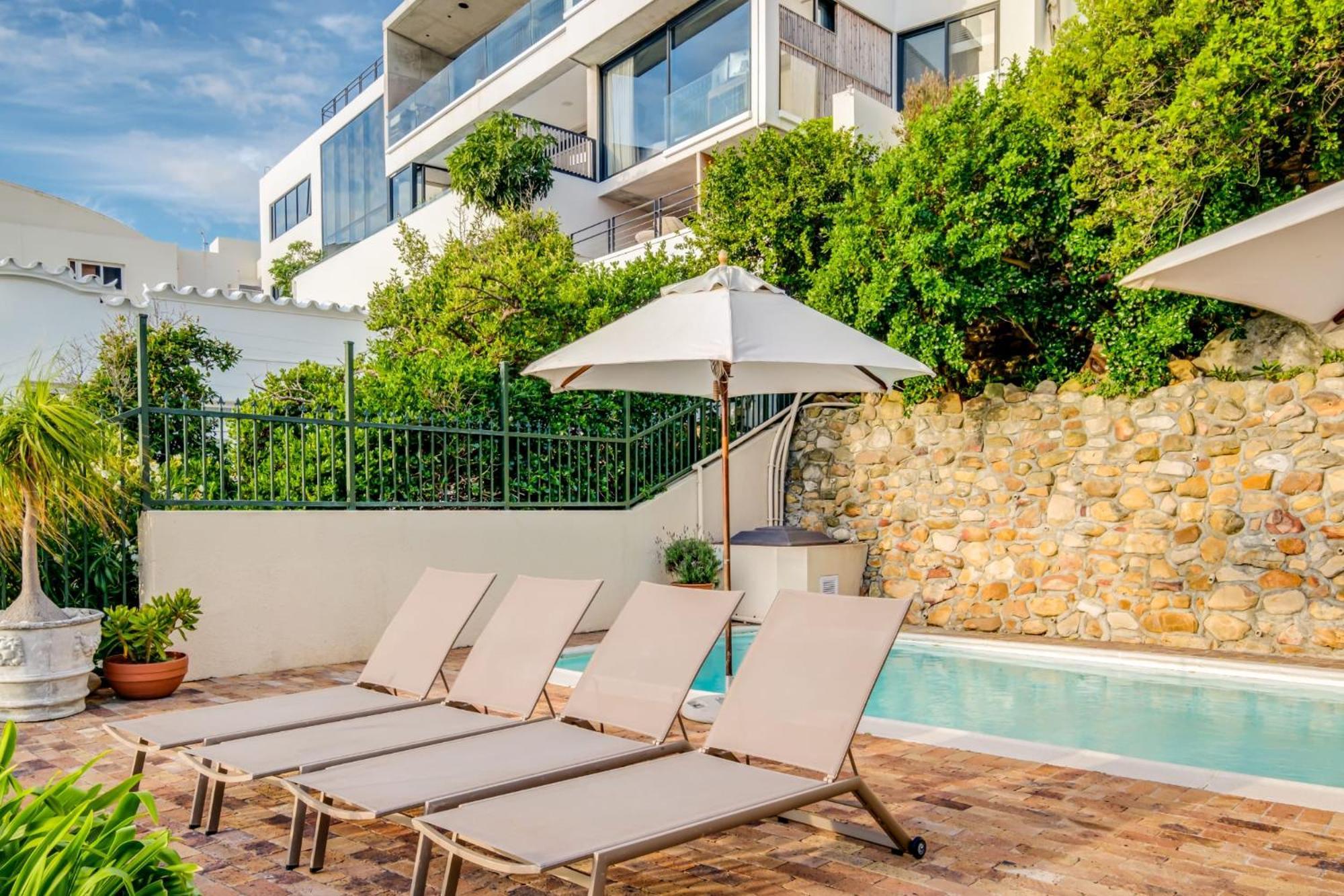 Camps Bay Terrace Lodge Cape Town Bagian luar foto